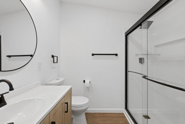 404 Mesa St, Wheatland, CA 95692