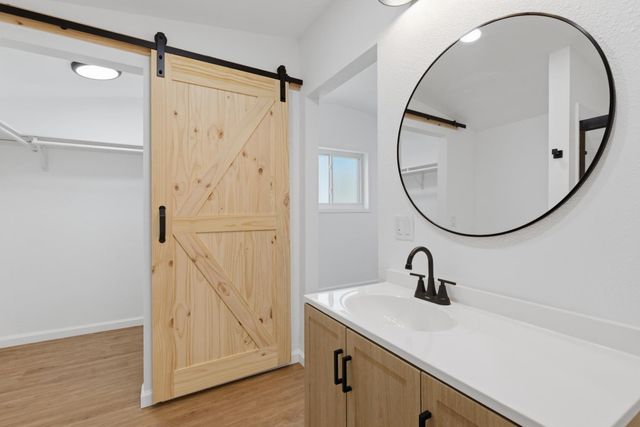 404 Mesa St, Wheatland, CA 95692