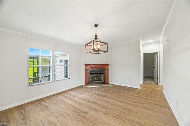 2349 Skeetertown RD, Suffolk, VA 23434