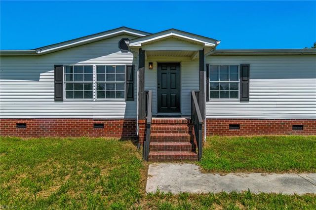 2349 Skeetertown RD, Suffolk, VA 23434