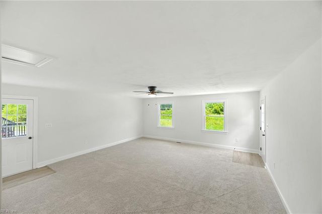 2349 Skeetertown RD, Suffolk, VA 23434