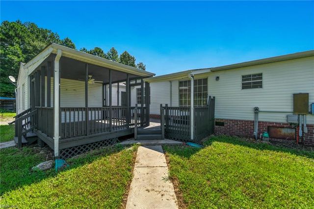 2349 Skeetertown RD, Suffolk, VA 23434