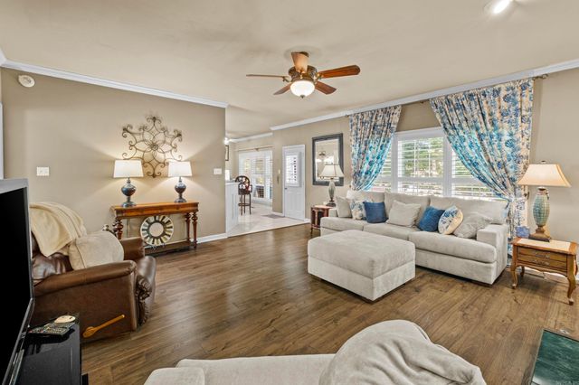 5301 Timber Creek Cir, North Little Rock, AR 72116