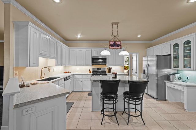5301 Timber Creek Cir, North Little Rock, AR 72116
