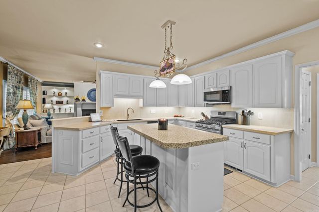 5301 Timber Creek Cir, North Little Rock, AR 72116