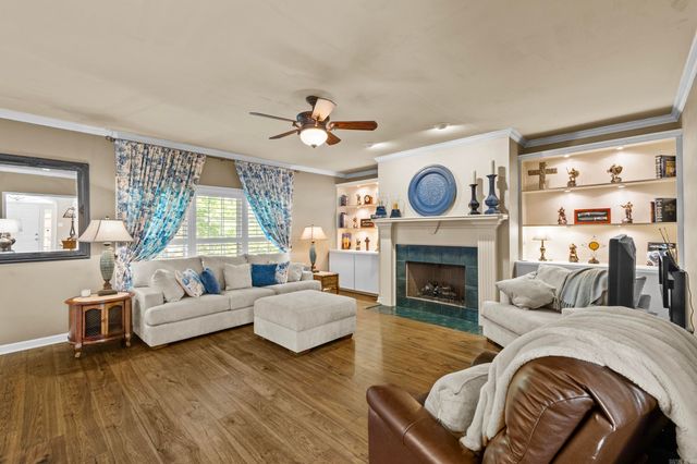 5301 Timber Creek Cir, North Little Rock, AR 72116