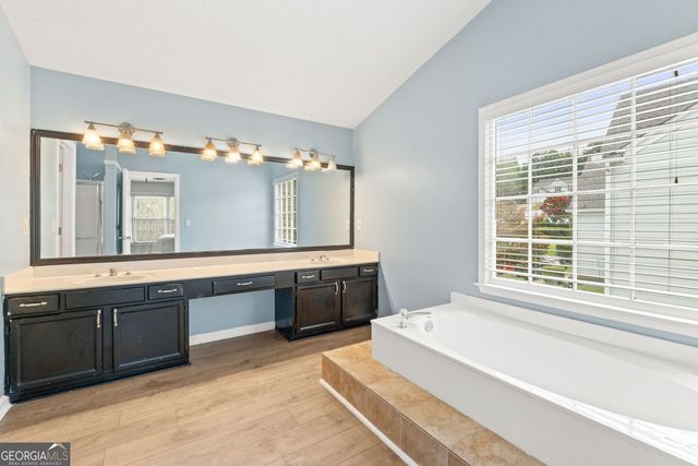 2398 Lake Villas Court, Duluth, GA 30097
