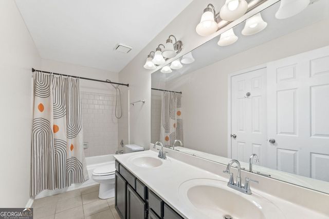2398 Lake Villas Court, Duluth, GA 30097