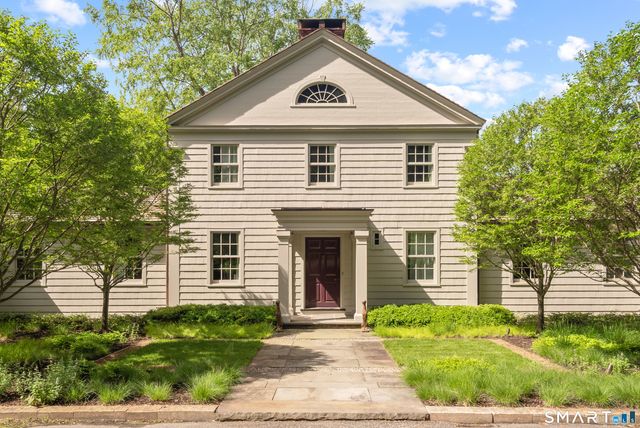 25 Father Peters Lane, New Canaan, CT 06840
