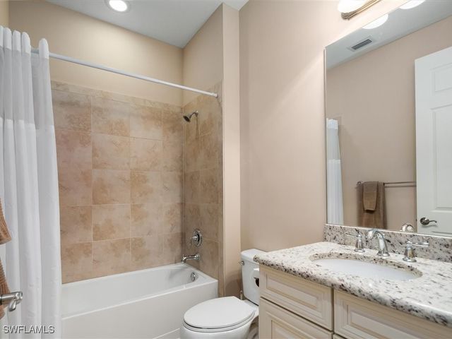 9071 Albion LN N 5703, Naples, FL 34113