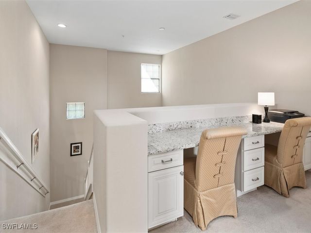 9071 Albion LN N 5703, Naples, FL 34113