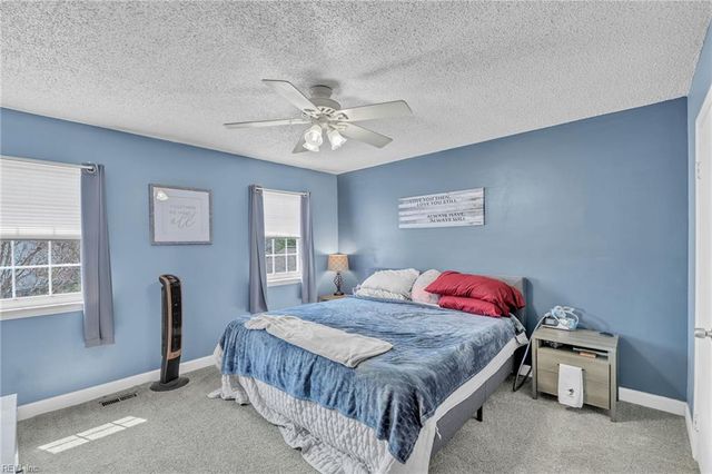 5144 Edon Hall LN, Virginia Beach, VA 23464