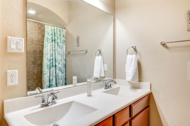 8470 Coral Cove Pass Lane, Conroe, TX 77304