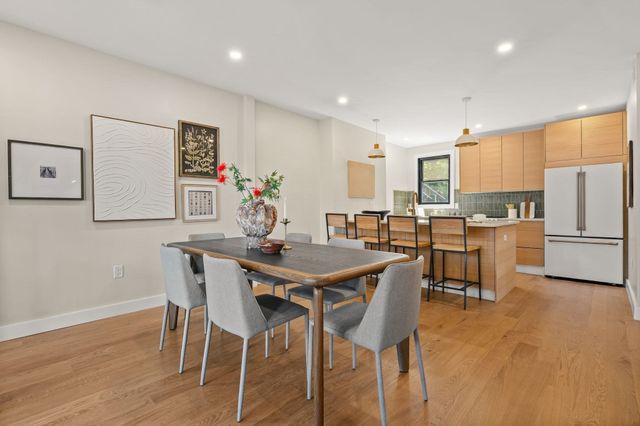 18 Yale Terrace 2, Boston, MA 02130