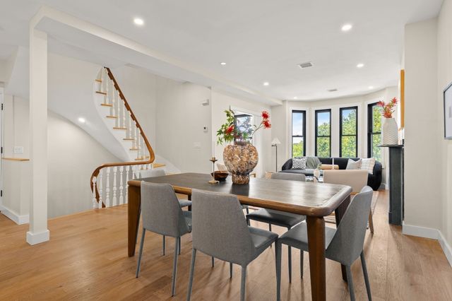 18 Yale Terrace 2, Boston, MA 02130