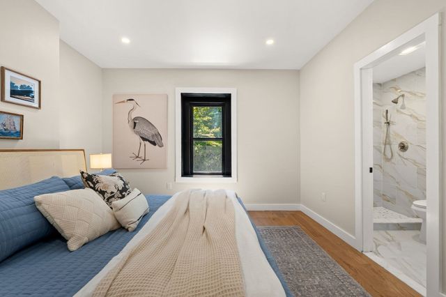 18 Yale Terrace 2, Boston, MA 02130