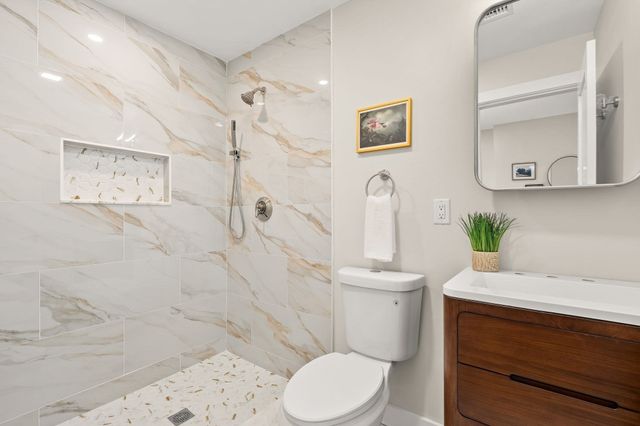 18 Yale Terrace 2, Boston, MA 02130