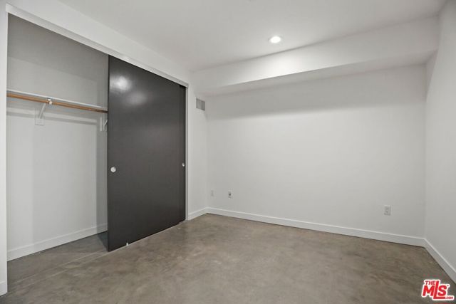 10810 Palms Boulevard 303, Los Angeles, CA 90034