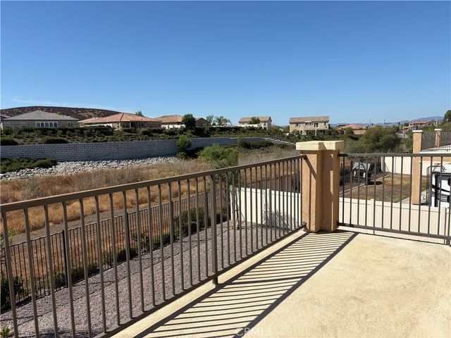 32865 Marin Fields Rd, Temecula, CA 92596