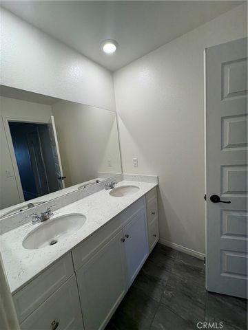 32865 Marin Fields Rd, Temecula, CA 92596