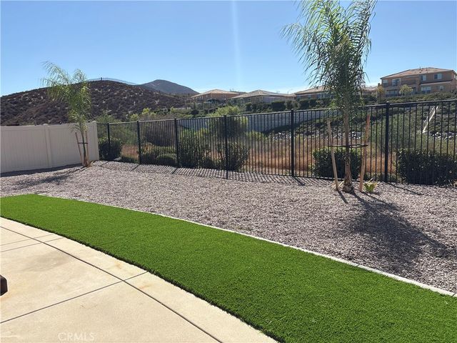 32865 Marin Fields Rd, Temecula, CA 92596