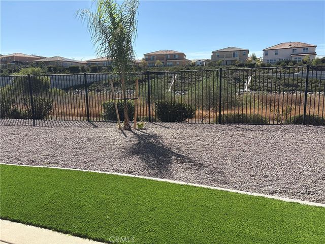 32865 Marin Fields Rd, Temecula, CA 92596