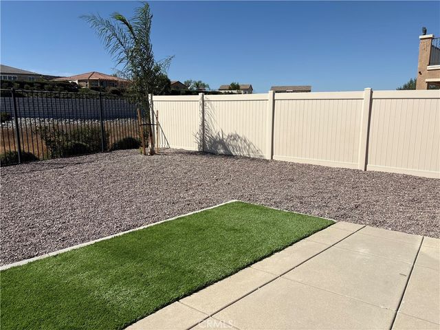32865 Marin Fields Rd, Temecula, CA 92596