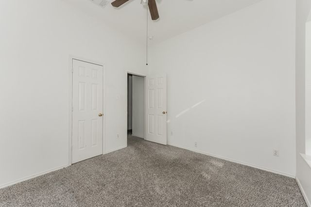 5051 Showdown Lane, Grand Prairie, TX 75052