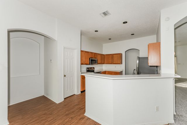 5051 Showdown Lane, Grand Prairie, TX 75052