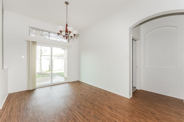 5051 Showdown Lane, Grand Prairie, TX 75052