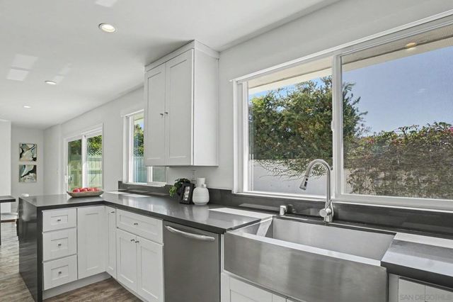 3503 Udall, San Diego, CA 92106