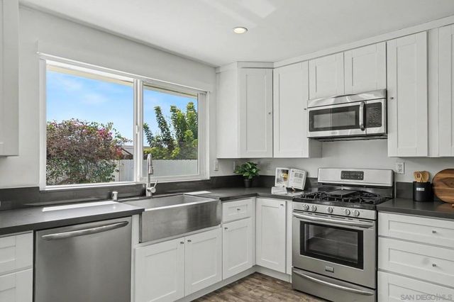 3503 Udall, San Diego, CA 92106