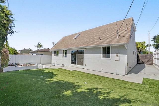 3503 Udall, San Diego, CA 92106