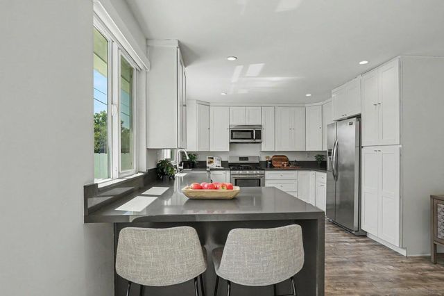 3503 Udall, San Diego, CA 92106