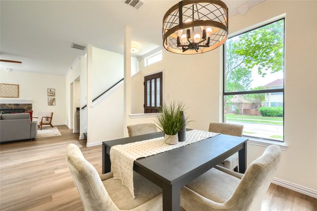 2157 Falcon Ridge Drive, Carrollton, TX 75010