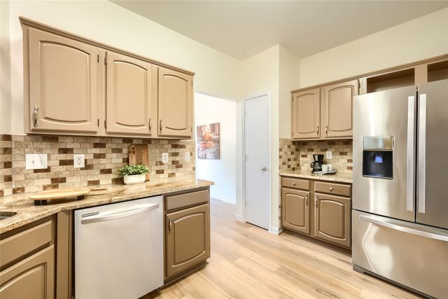 2157 Falcon Ridge Drive, Carrollton, TX 75010