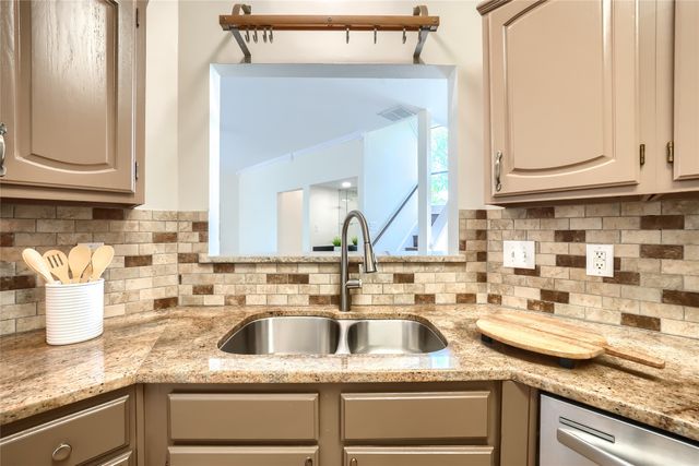 2157 Falcon Ridge Drive, Carrollton, TX 75010