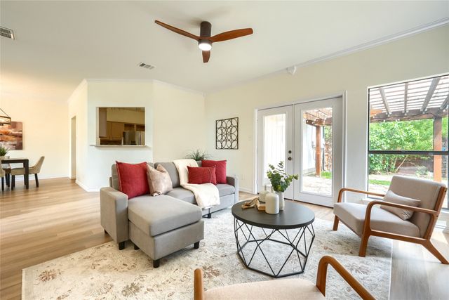 2157 Falcon Ridge Drive, Carrollton, TX 75010