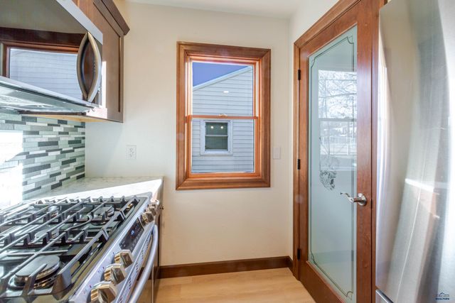 214 E ST ANNE, Rapid City, SD 57701