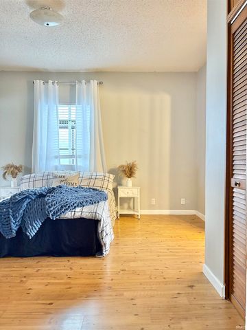 1927 Washington Avenue, Vincennes, IN 47591