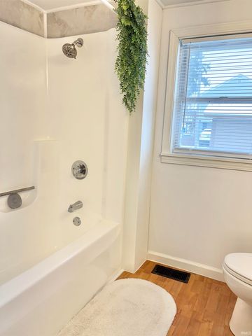 1927 Washington Avenue, Vincennes, IN 47591