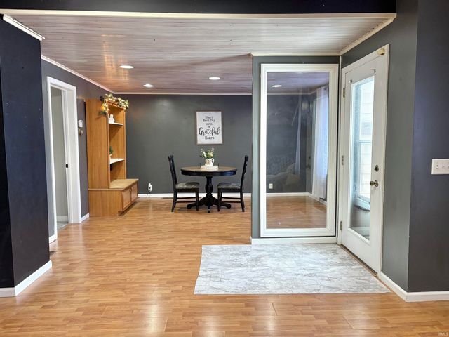 1927 Washington Avenue, Vincennes, IN 47591