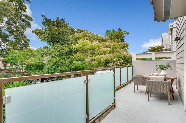 363 N Rengstorff Avenue 4, Mountain View, CA 94043