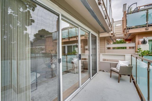 363 N Rengstorff Avenue 4, Mountain View, CA 94043
