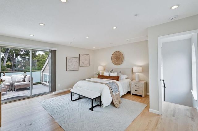 363 N Rengstorff Avenue 4, Mountain View, CA 94043