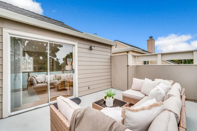 363 N Rengstorff Avenue 4, Mountain View, CA 94043