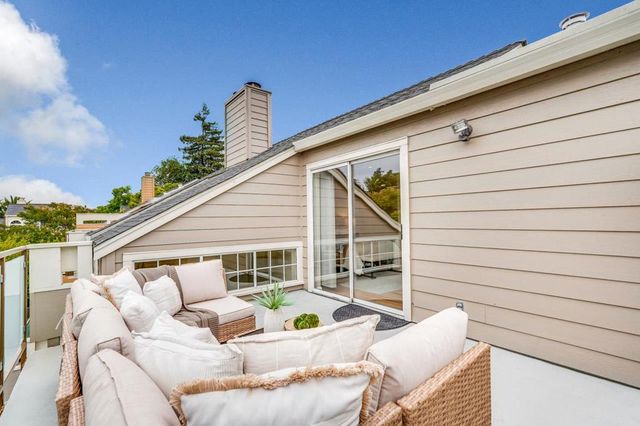 363 N Rengstorff Avenue 4, Mountain View, CA 94043