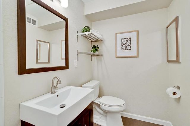 363 N Rengstorff Avenue 4, Mountain View, CA 94043