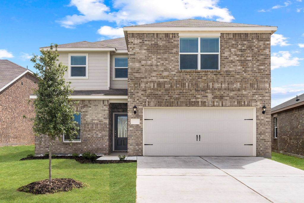 13401 Gitty Up Circle, Cresson, TX 76035