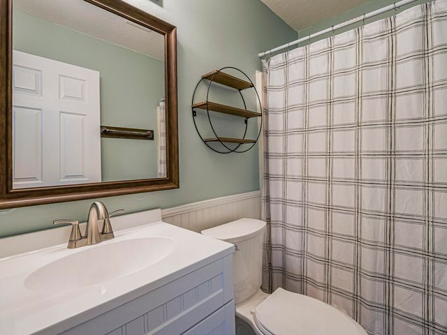 756 SW 18th Pl Place SW, Vero Beach, FL 32962
